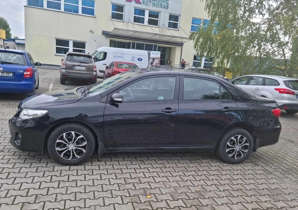 Toyota Corolla cena 19926 przebieg: 269000, rok produkcji 2011 z Poznań małe 79